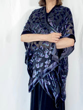 Load image into Gallery viewer, purple Branch Blossoms Kimono Jacket in Black