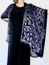 Load image into Gallery viewer, purple Branch Blossoms Kimono Jacket in Black