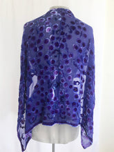 Load image into Gallery viewer, Roses Poncho/Scarf in Purple