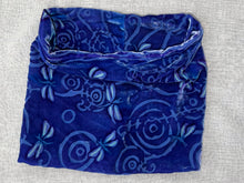 Load image into Gallery viewer, Dragonflies Circle Scarf in Purple
