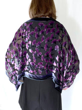 Load image into Gallery viewer, Velvet Poncho Top in Black in Floral
