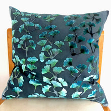 Load image into Gallery viewer, Gingko 20" Square Pillow Cover
