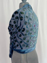 Load image into Gallery viewer, Gray Velvet Lily Pads Scarf/Shawl