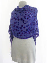 Load image into Gallery viewer, Roses Poncho/Scarf in Purple