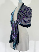 Load image into Gallery viewer, Velvet Scarf/Shawl Hand-Painted with Willows Pattern in black with Violet
