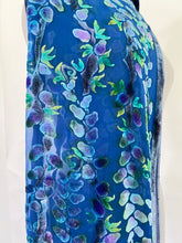 Load image into Gallery viewer, Velvet Scarf with Willows Pattern in Blue
