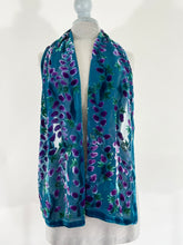 Load image into Gallery viewer, Velvet Scarf with Willows Pattern in Turquoise
