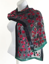 Load image into Gallery viewer, Velvet Scarf with Roses Pattern in Black and Red.
