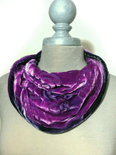 Load image into Gallery viewer, Dragonflies Cowl in Berry-Sherit Levin
