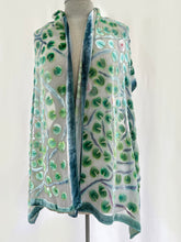 Load image into Gallery viewer, Ivory Velvet Lily Pads Scarf/Shawl
